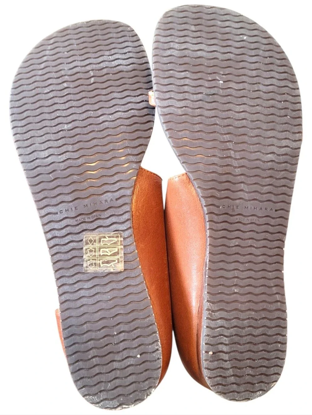 Chie Mihara Women's Brown Leather Ankle-Strap Sandals Size 37/ US6.5-7